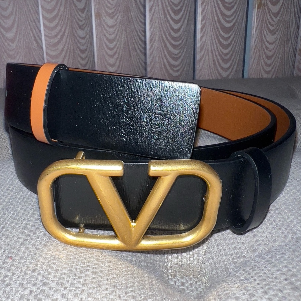 COPY - Valentino Garavani V Logo Reversible Belt